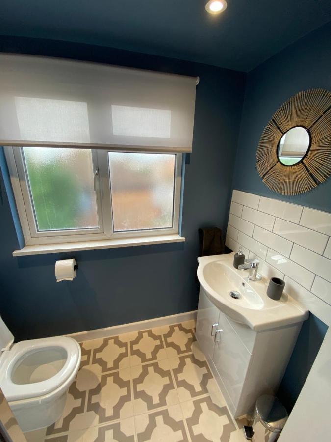 Lovely Spacious Loft Close To Train Station Worthing Exterior foto